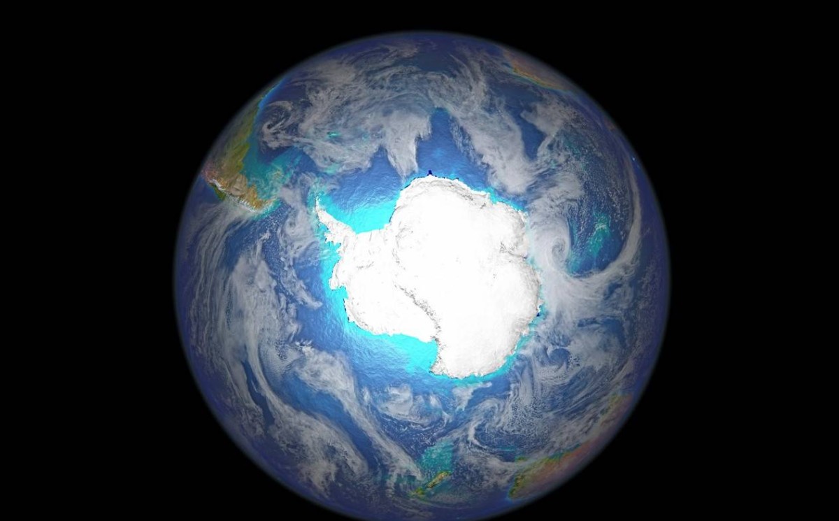 ماذا يحدث تحت أنتاركتيكا؟ لغز "ثقب الجاذبية" الغامض ينكشف أخيراً