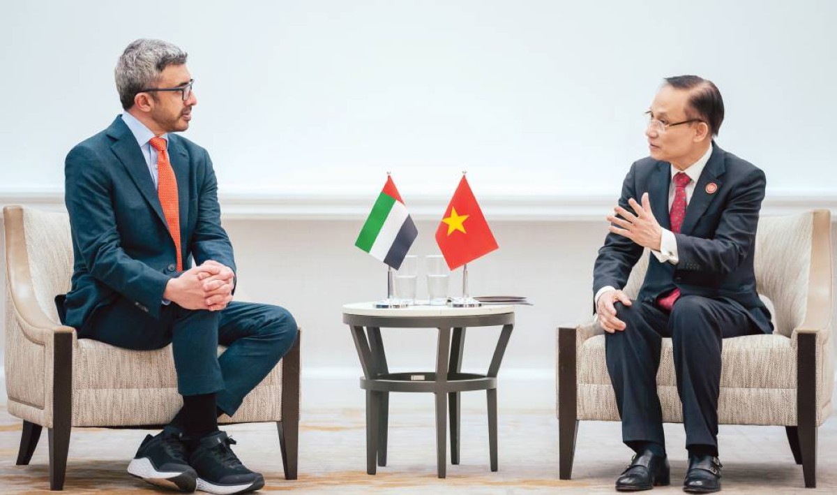 سموه خلال لقائه لي هواي ترونغ