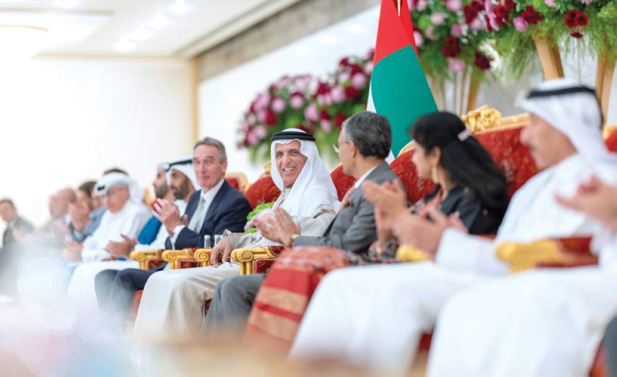 سعود بن صقر خلال استقبال المهنئين بحلول شهر رمضان المبارك