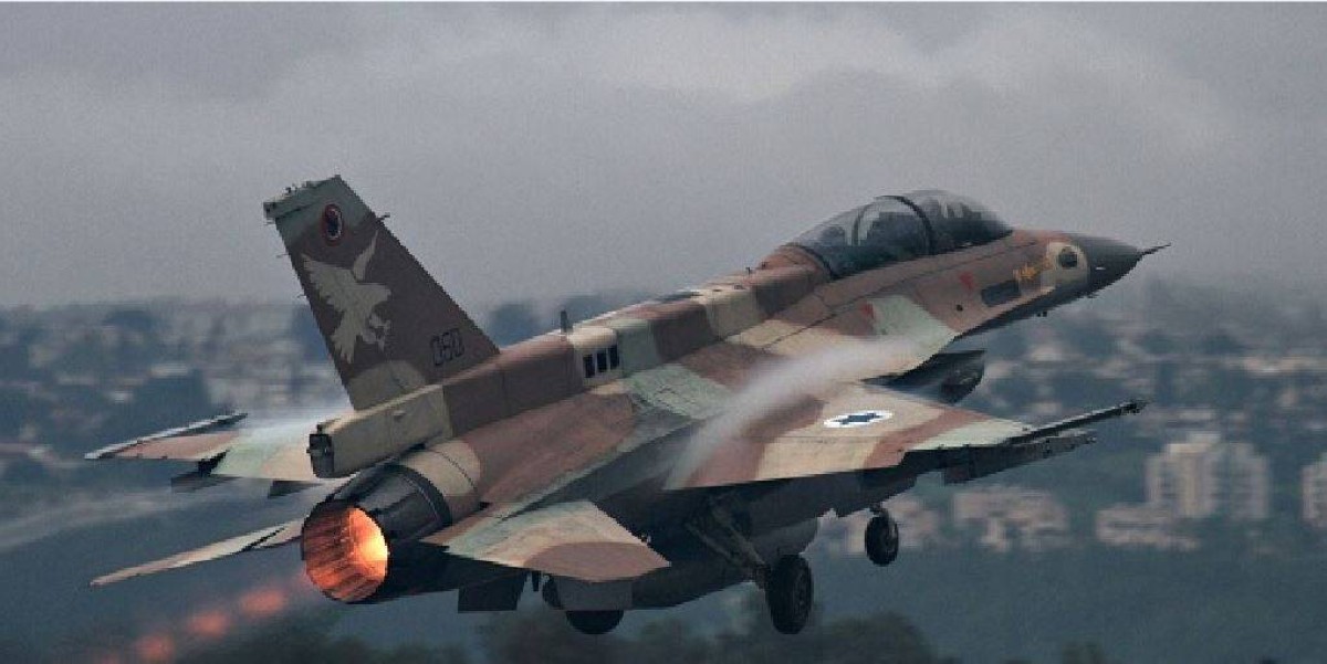 الجيش الإسرائيلي يبدأ "تعزيزاً واسع النطاق" لقواته في جميع أنحاء إسرائيل