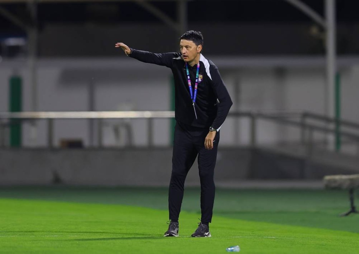 إيفيتش: لاعبو العين بكوا في غرفة الملابس ودامير يؤكد أحقية خورفكان بضربة جزاء