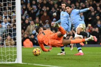 الصراع يشتعل على مرموش.. وأتلتيكو ينافس برشلونة