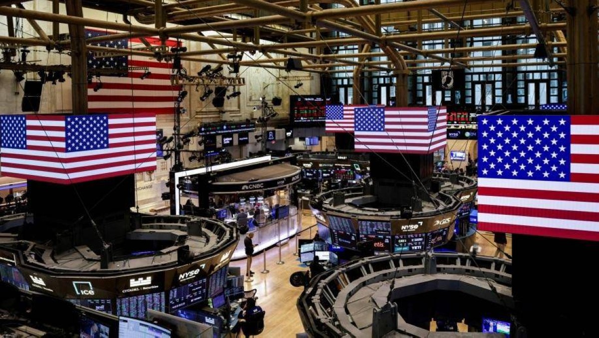 الأسهم الأمريكية تبدأ تداولات الأسبوع على  تراجع 1‎%