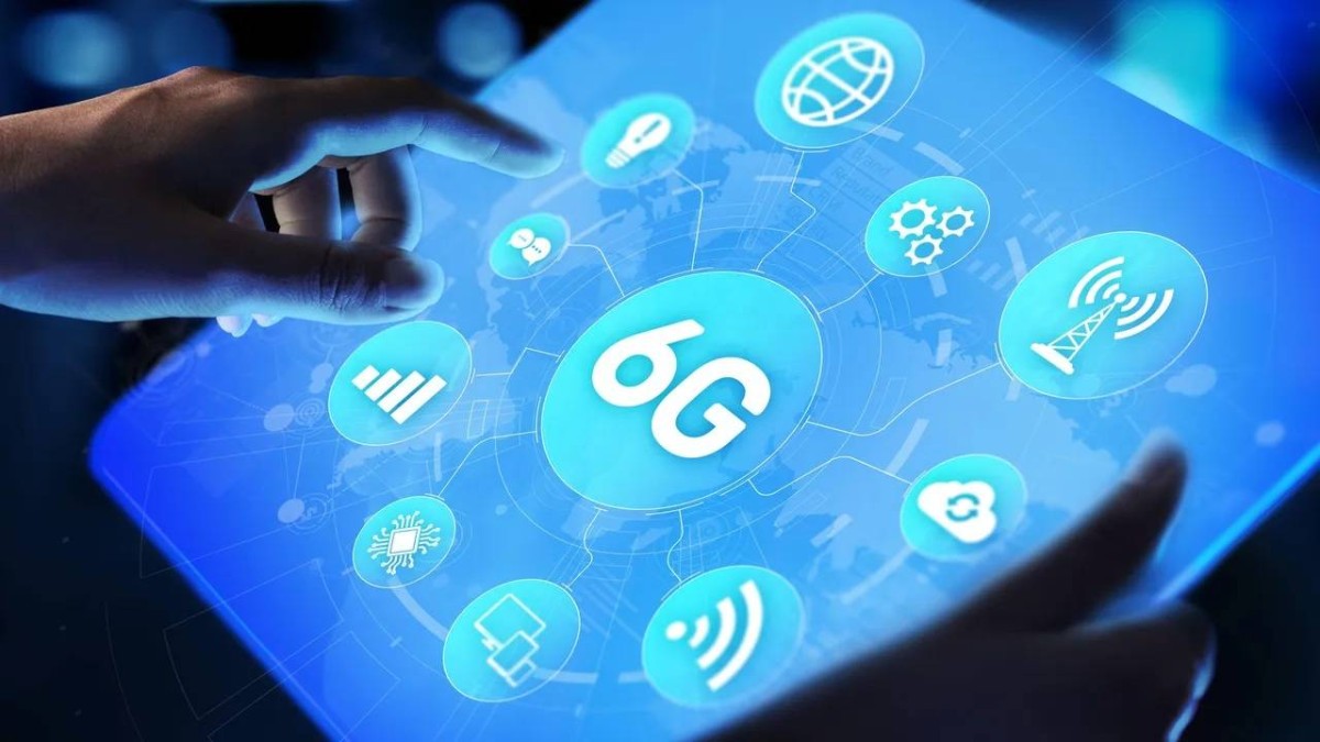 «إريكسون» و«إنتل» تطوران شبكات الجيل السادس للاتصالات