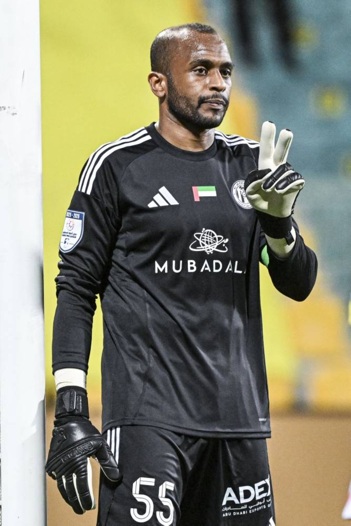 لاعبون شارفوا على الأربعين... العمر مجرد رقم في دوري المحترفين