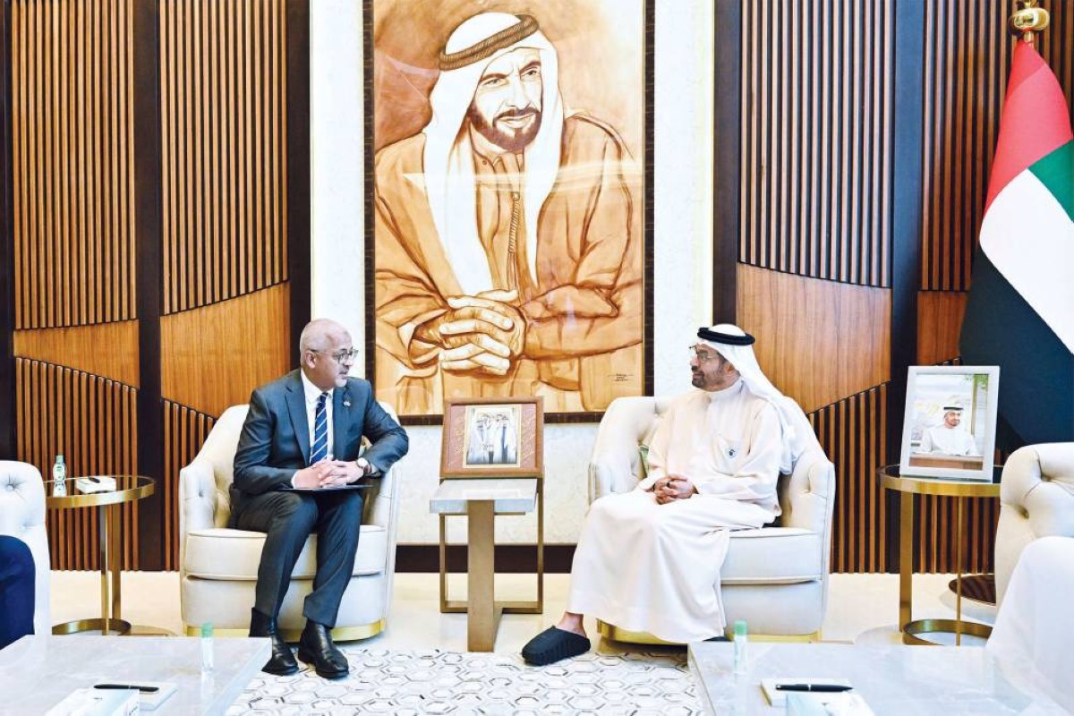 علي النعيمي خلال لقائه رضوان جدوت