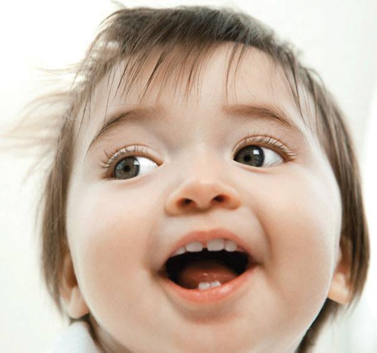 أسنان الأطفال تعالج الشلل