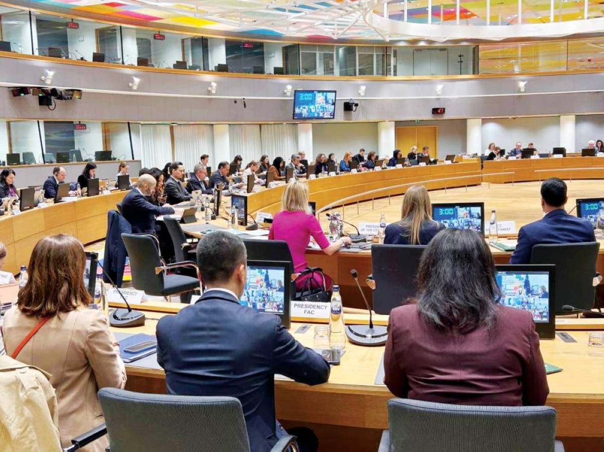 جانب من اجتماع الوزراء في بروكسل