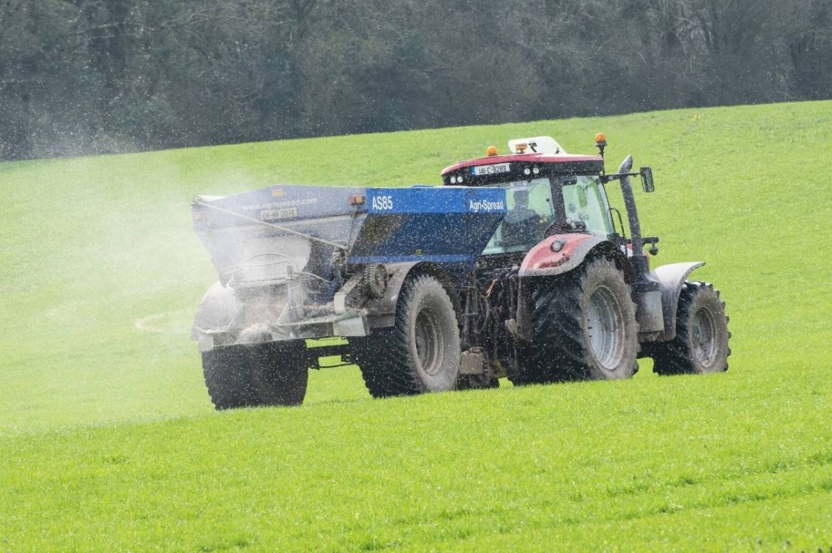 اضطراب إنتاج الأسمدة بسبب حرب إيران يهدد بنقص عالمي في الغذاء