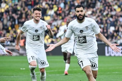 المغربي السباعي يعيد أنجيه إلى سكة الانتصارات في الدوري الفرنسي