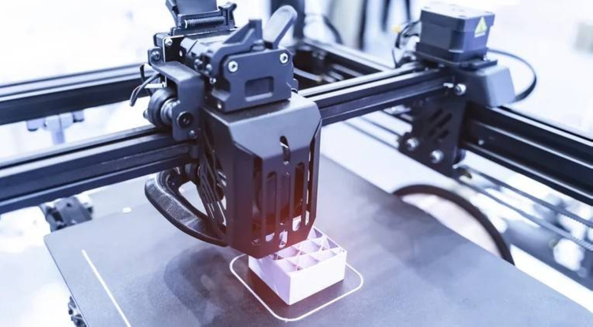 "الأسلحة الشبحية".. مفاجأة علمية تحل لغز البنادق غير القابلة للتتبع