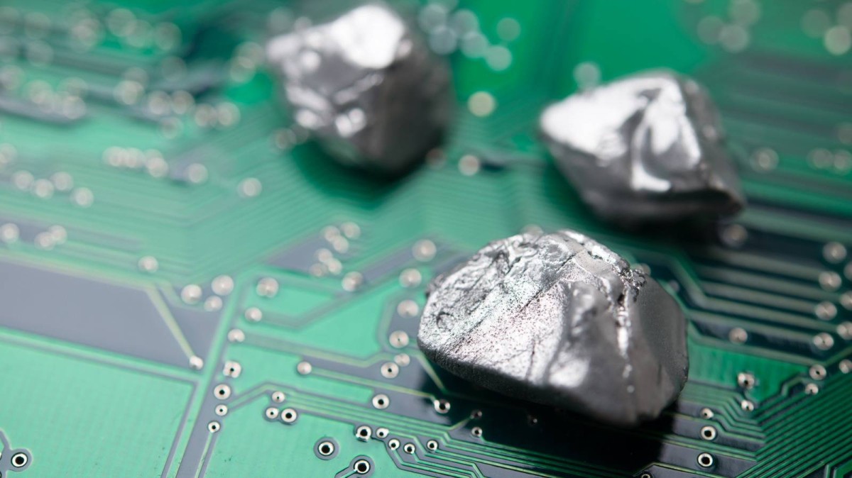 ليست الصين ولا روسيا.. دولة أفريقية تغير خريطة المعادن النادرة عالمياً