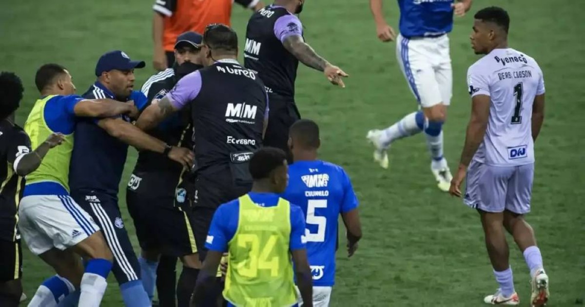 كروزيرو وأتلتيكو مينيرو