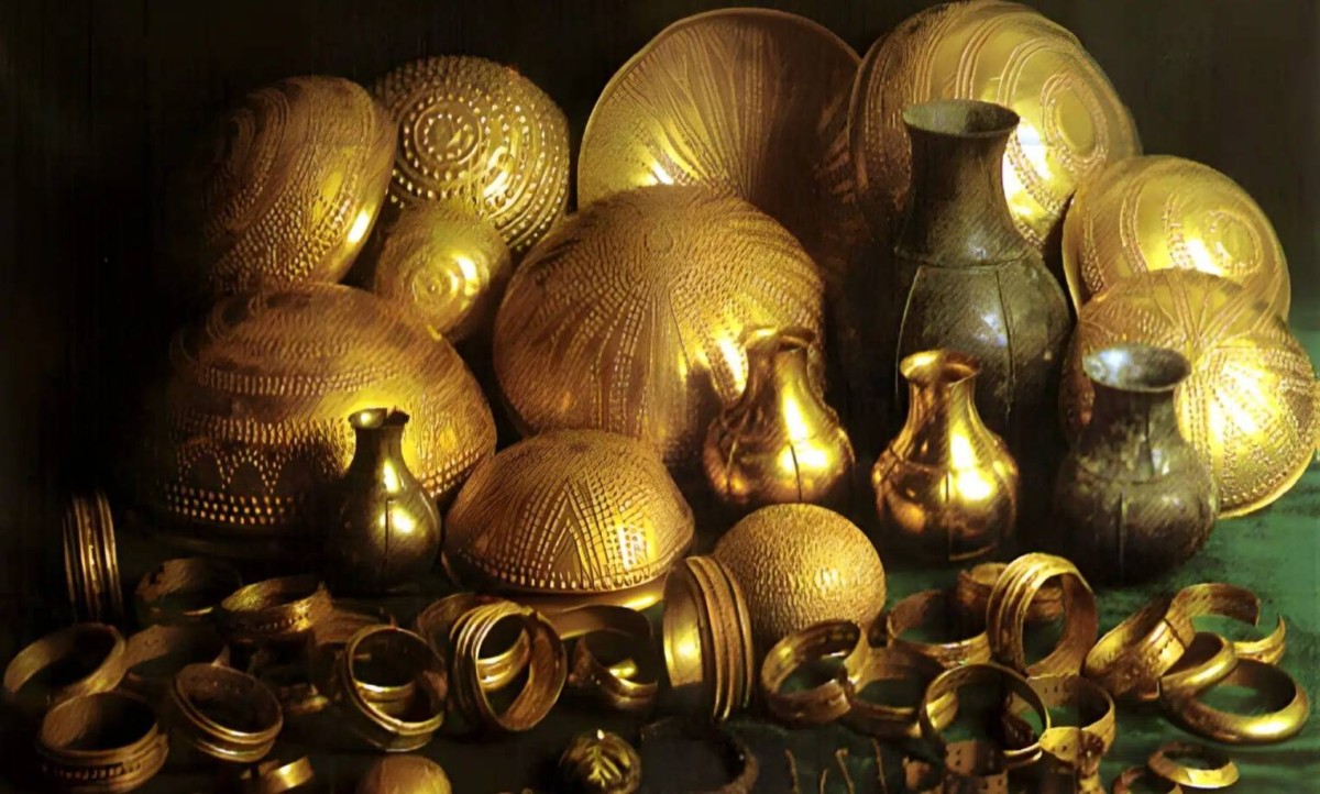 كنز من السماء.. قطع أثرية نادرة تحتوي على معادن من الفضاء