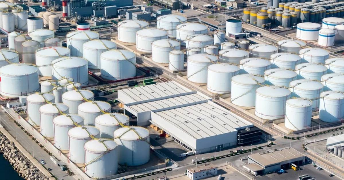 ضخ نفط مجموعة السبع من الاحتياطيات.. هل يهدئ الأسواق؟