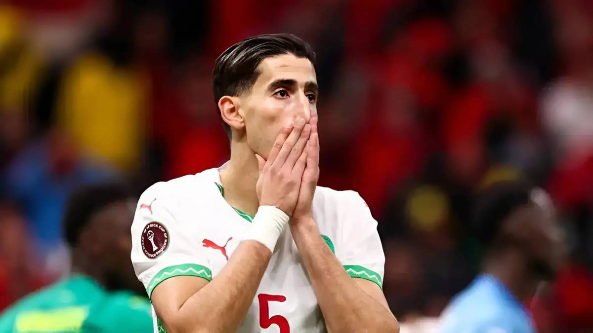 نايف أكرد يخضع لجراحة ويغيب عن وديتي المغرب