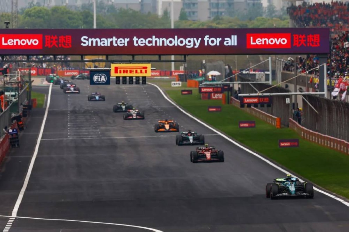 عملاق صيني يخطط لدخول الفورمولا 1 بعرض الـ 500 مليون دولار