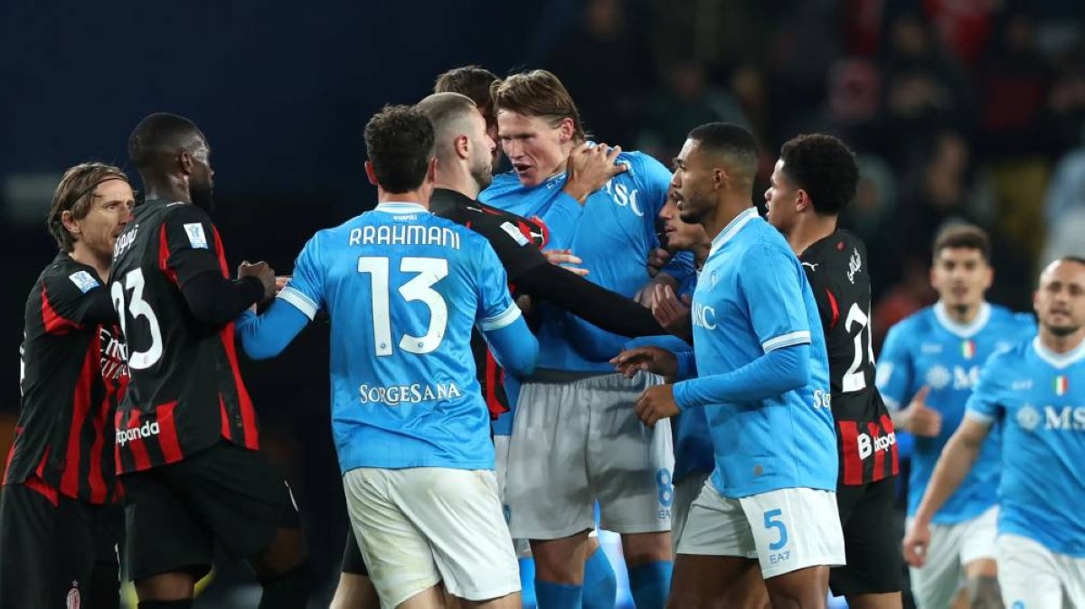 نابولي وميلان