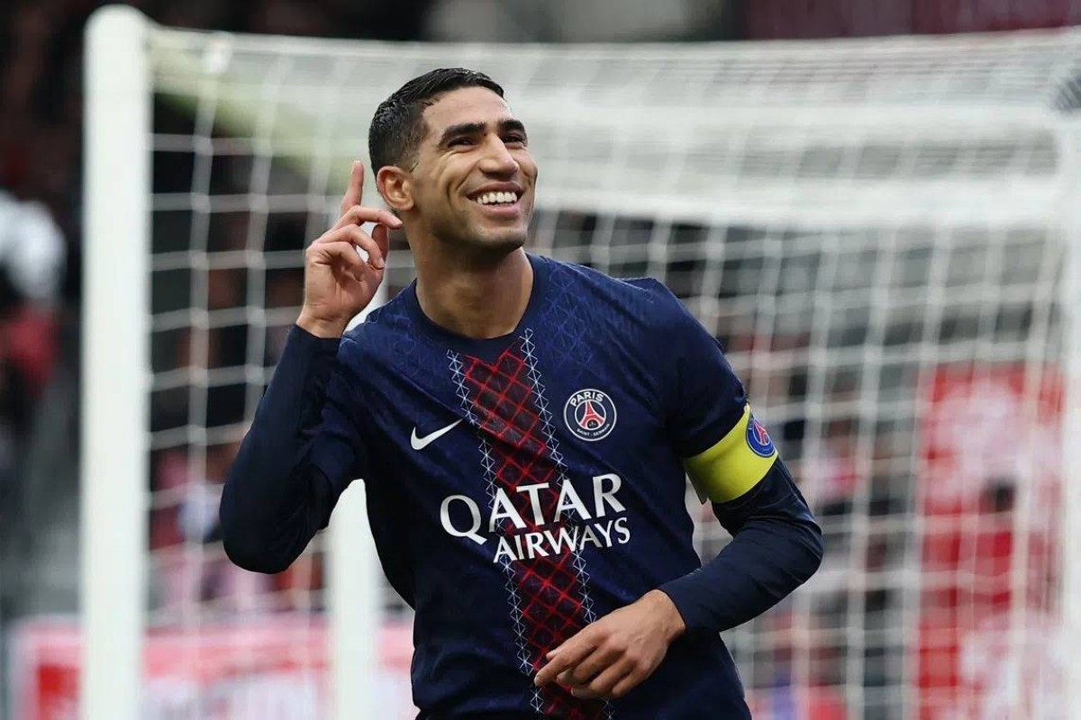 مزحة حول ثروة حكيمي تجمعه بنجم الـNBA