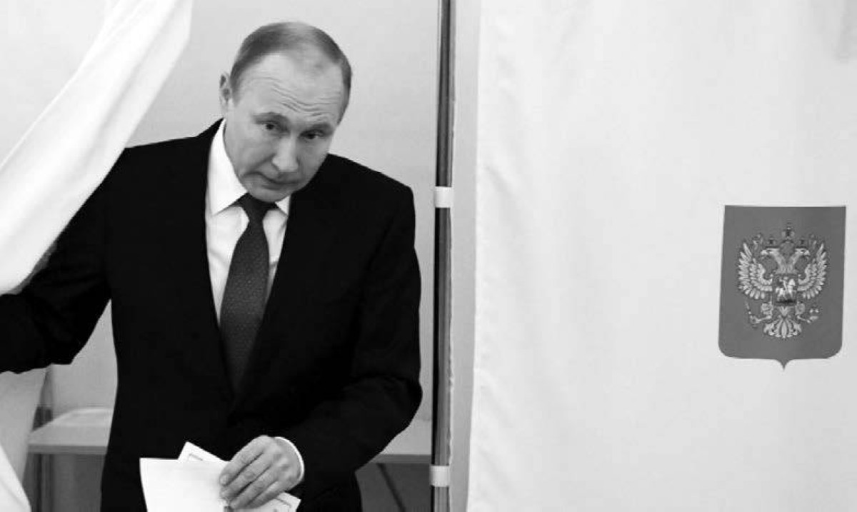 2004 إعادة انتخاب فلاديمير بوتين رئيساً لروسيا الاتحادية.