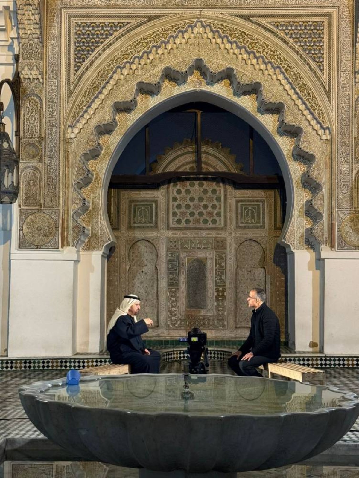 «الراوي» الـ 16.. موسوعة تلفزيونية ترصد حكايات 100 عام