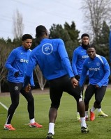 تشيلسي يبحث عن جاسوس غرفة الملابس