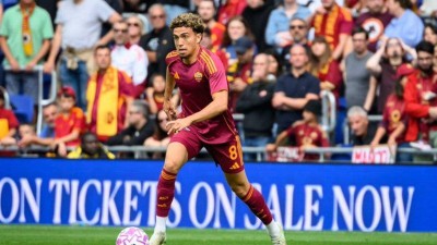 نجم مغربي وأسرته ضحايا سطو مسلّح في العاصمة الإيطالية