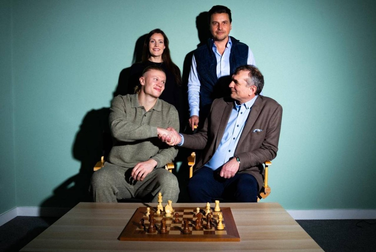 من كرة القدم إلى الشطرنج.. هالاند يدخل عالم الاستثمار الرياضي