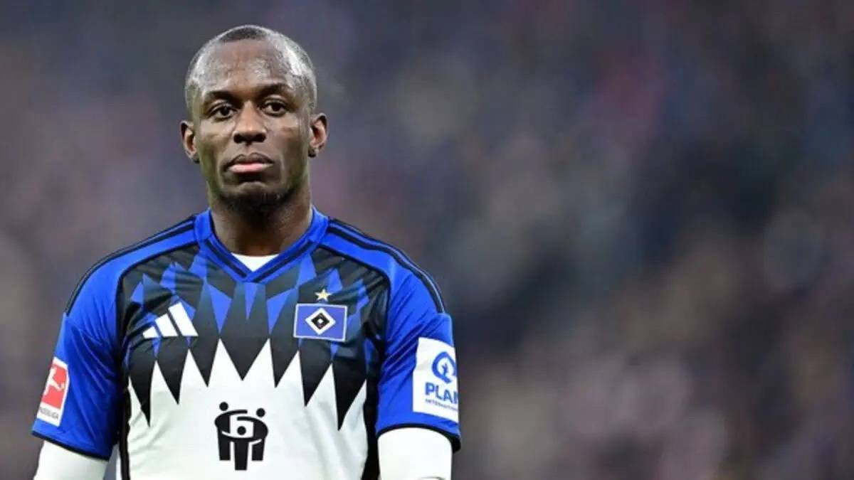 هامبورغ يفرض عقوبة غير مسبوقة على الفرنسي دومبي