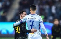 ميسي ورونالدو في مهمة تاريخية لتحدي «أخطبوط المكسيك»