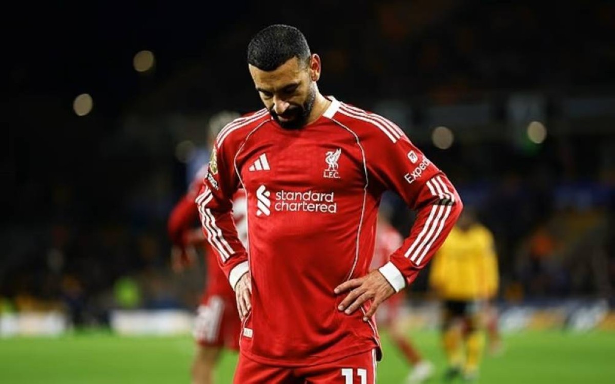 أسطورة ليفربول يهاجم صلاح ويحمله مسؤولية التراجع ويطالبه بالرحيل