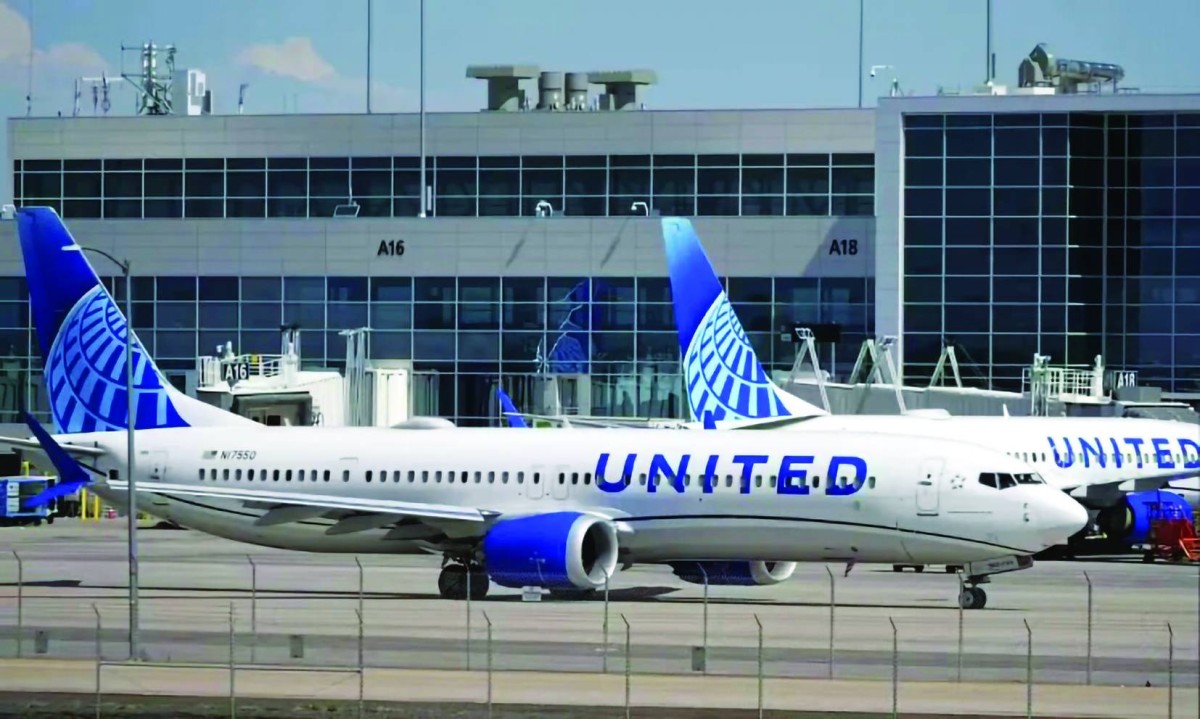 «يونايتد إيرلاينز» الأمريكية تستعد لارتفاع أسعار النفط إلى 175 دولاراً وتضاعف كلفة الوقود السنوية