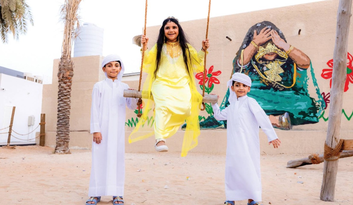 الأدب يروي أجواء الفرح والاحتفال بالعيد ويسلط الضوء على الروابط الأسرية والتقاليد المرتبطة بهذه المناسبة 