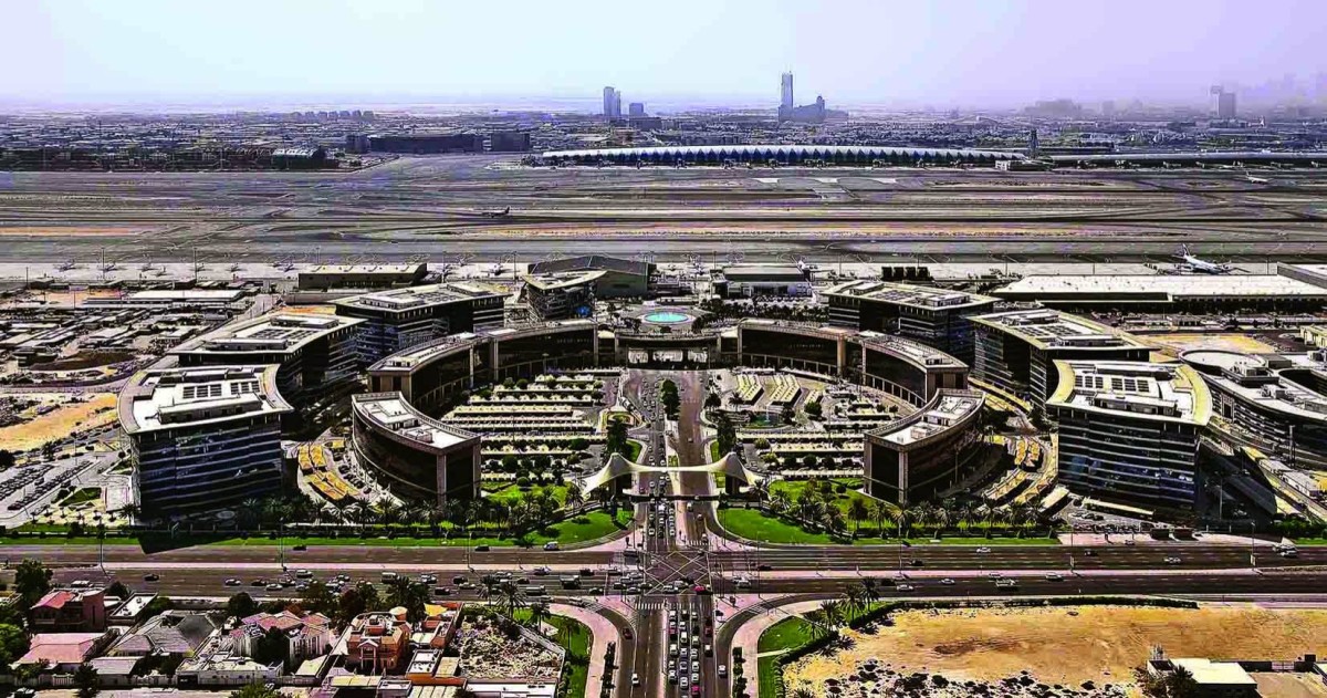 زخم صناعي في المناطق الحرة بدبي رغم التقلبات العالمية