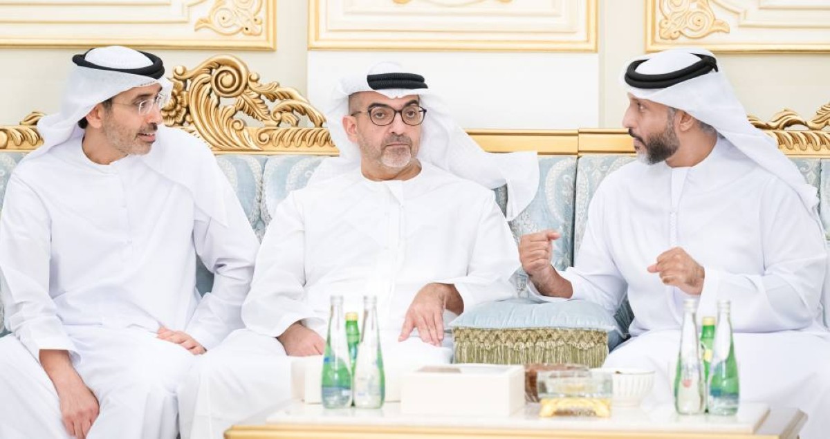 حامد وذياب بن زايد خلال الزيارة