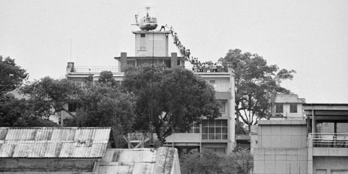 من «لحظة سبوتنيك» إلى «لحظة كابول».. كيف تحولت وقائع كبرى إلى مصطلحات في التاريخ والسياسة؟