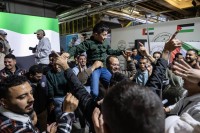 "الفارس الشهم 3" تحتفل بعيد الفطر مع مرضى المستشفى الإماراتي العائم في العريش