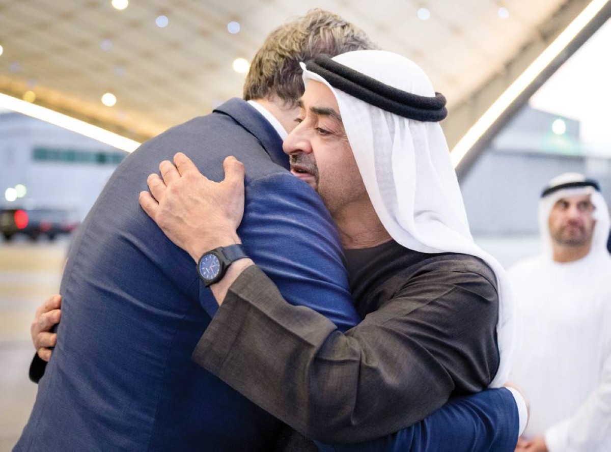  محمد بن زايد مستقبلاً ألكسندر فوتشيتش 