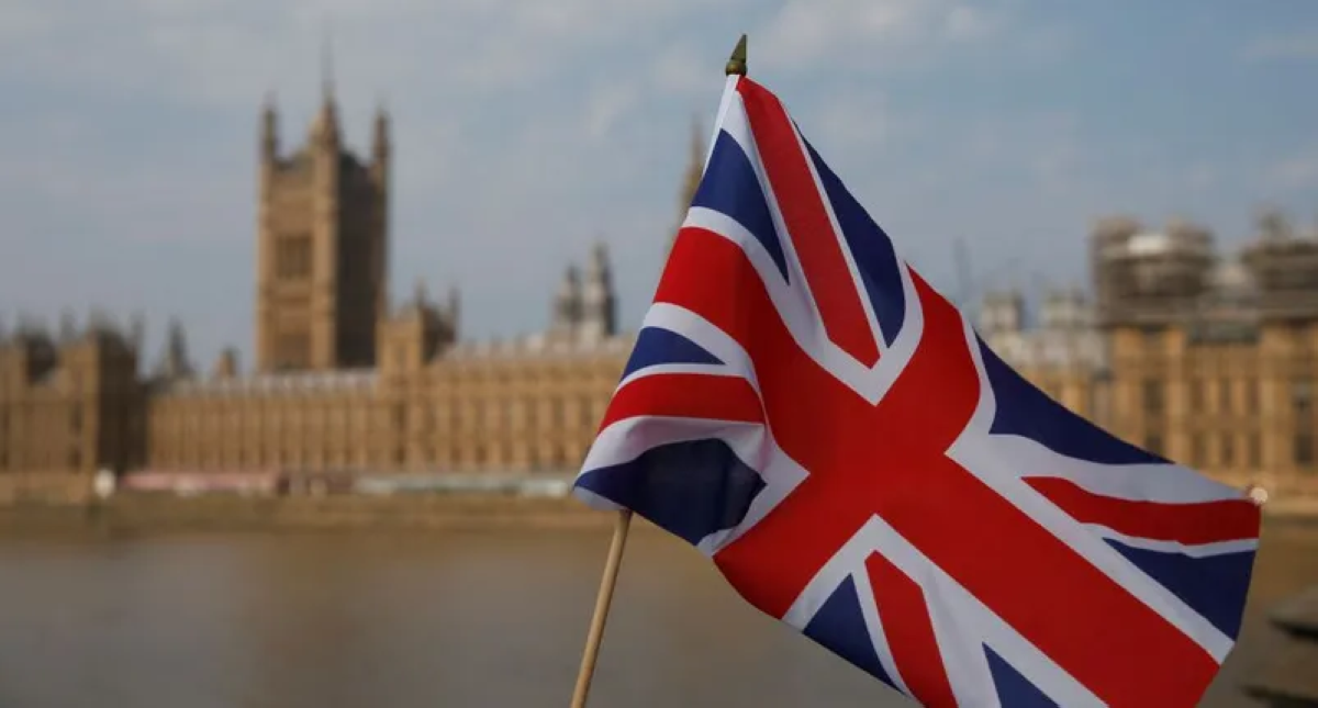 بريطانيا تعقد اجتماعاً طارئاً اليوم لبحث التداعيات الاقتصادية لحرب إيران