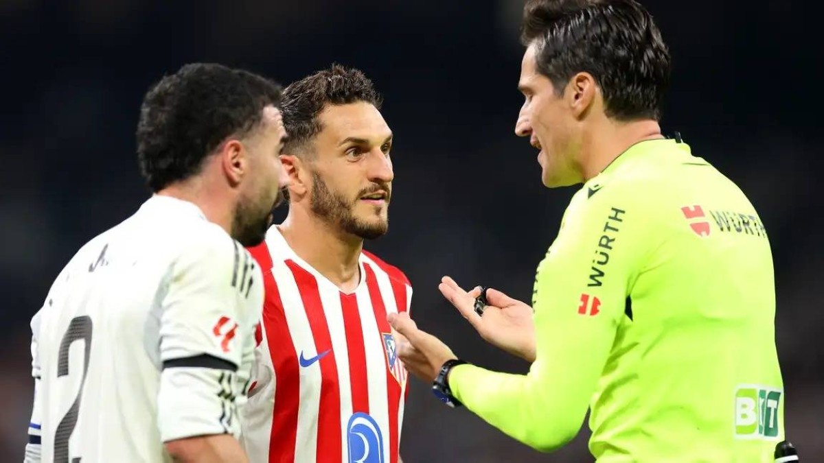 3 حالات جدلية واجهها حكم ديربي مدريد «الشجاع»