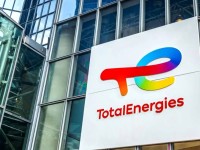 إدارة ترامب تدفع مليار دولار لـ«توتال إنيرجيز» للتخلي عن مشاريع طاقة الرياح البحرية