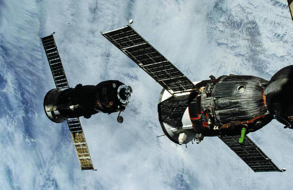 مركبة روسية محملة بالبضائع تلتحم بمحطة الفضاء الدولية