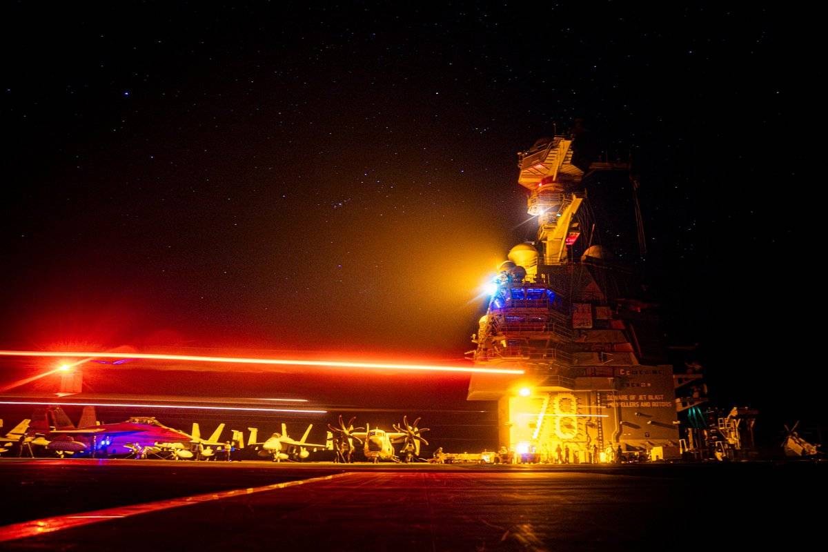 تحركات عسكرية أمريكية في موازاة "عروض السلام" مع إيران