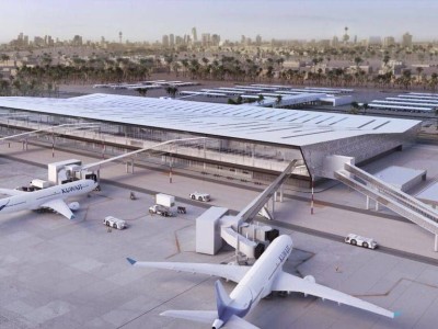 طائرات مسيرة تستهدف خزان وقود بمطار الكويت ولا إصابات