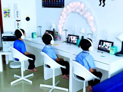 استطلاع لتحديد توقيت التعلم عن بعد لطلبة رياض الأطفال والحلقة الأولى