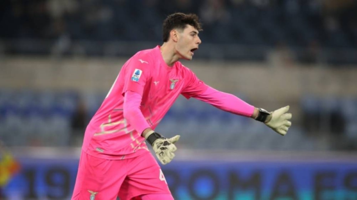 11 صفقة أصابت «السيدة العجوز» بالندم