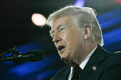 ترامب: قادة إيران يتفاوضون معنا.. وينكرون ذلك أمام شعبهم