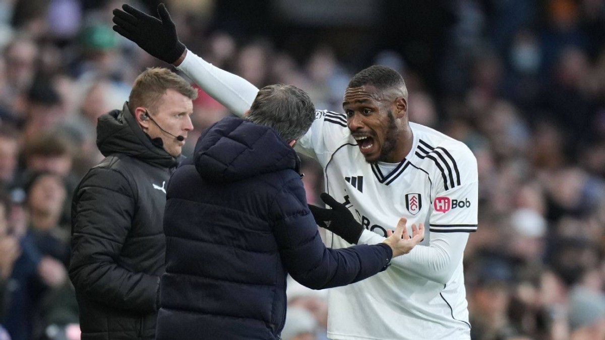 عيسى ديوب يدعم دفاع المنتخب المغربي