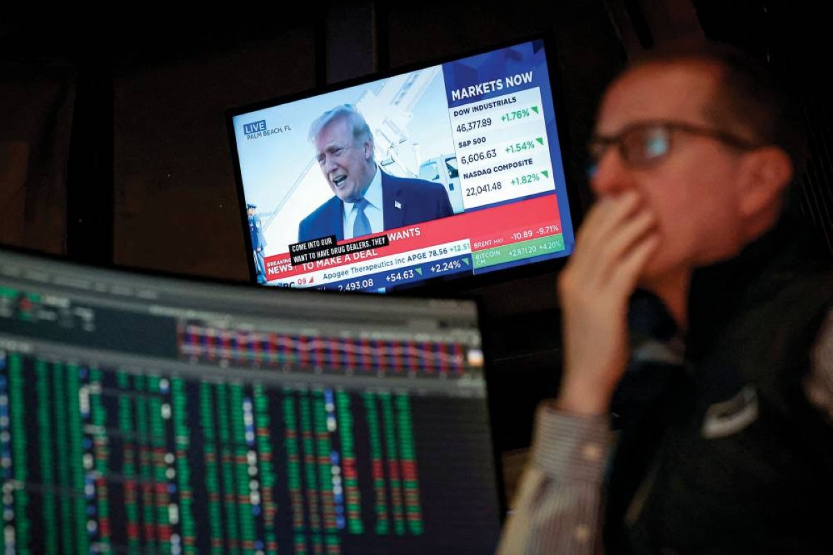 «وول ستريت» تحت ضغط الحرب.. وتوقعات برفع أسعار الفائدة