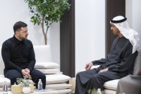 محمد بن زايد والرئيس الأوكراني يبحثان التطورات في المنطقة وتداعياتها على الأمن الإقليمي والدولي